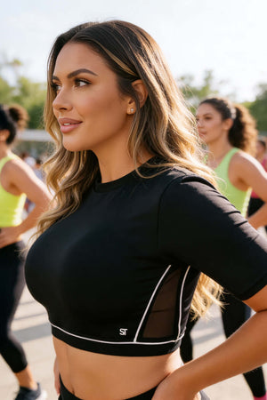Conjunto SMI1395 – Top Deportivo Espalda Abierta con Tiras Cruzadas