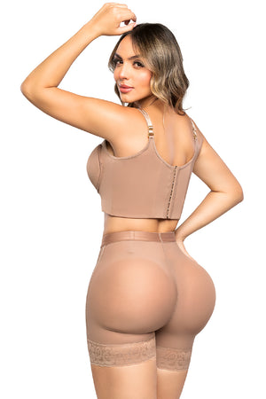 Panty ultrainvisible con encaje, triple realce en glúteos y control bajo disponible en varios tonos