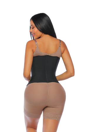 - Cinturilla SMI2025 con doble cierre y compresión estética
- Estructura anatómica que define la cintura sin incomodar