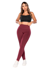 - Leggings SMI0079 ESSENTIALS con faja interna y efecto lifting
- Vista lateral con tiro alto y tecnología Ultrainvisible
- Detalle posterior con levantamiento natural y pretina moldeadora
