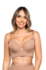 - Brasier negro SMI03050 con encaje en escote y control de espalda
- Vista frontal de brasier liso con copas completas
- Tirantes anchos ajustables y broche trasero con niveles
