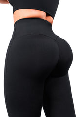 legging efecto cuero, legging moldeador con faja, legging skinny sin bolsillos, legging para outfits urbanos, control abdomen legging