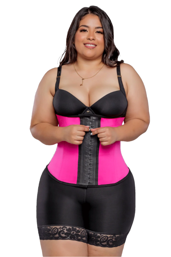 - Cinturilla térmica SMI2002 fucsia en látex con broches
- Vista frontal con compresión en abdomen alto, medio y bajo
- Diseño deportivo con efecto reductor y soporte lumbar
